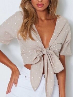 White Fox Boutique Crop Top Front Tie Beige White Stars